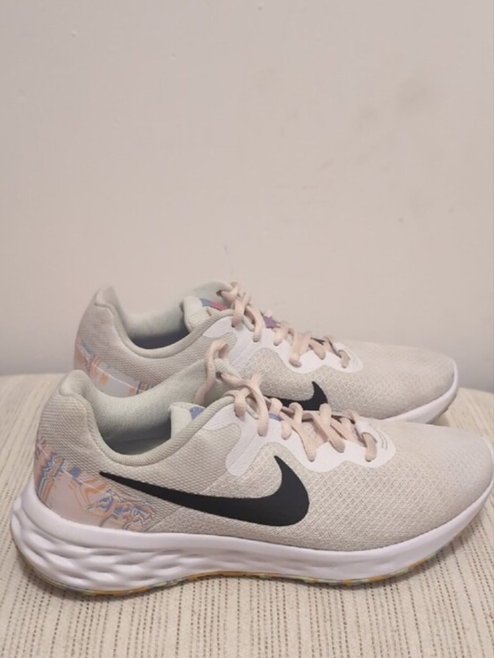 Nike Revolution6 Nature Running Shoes Sz 8
